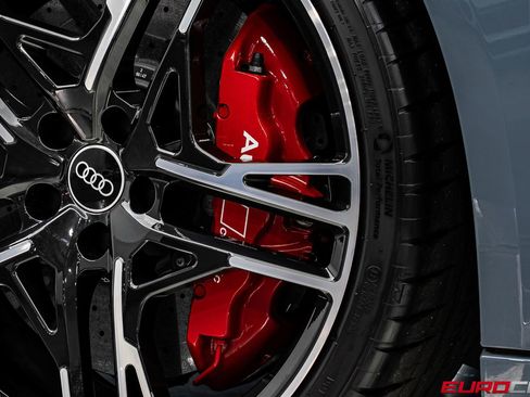 Used 2022 Audi R8 V10 performance image 31