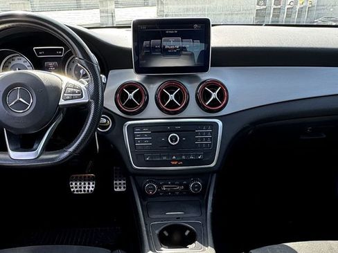Used 2016 Mercedes-Benz CLA 250 image 22