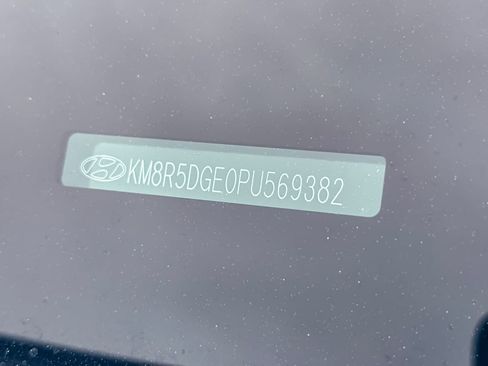 Used 2023 Hyundai Palisade Limited AWD/4WD image 3