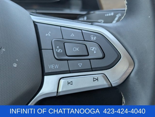 Used 2024 Volkswagen Atlas SE w/ Black Wheel Package FWD image 27