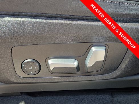 Used 2023 BMW X3 sDrive30i w/ M Sport Package RWD image 15