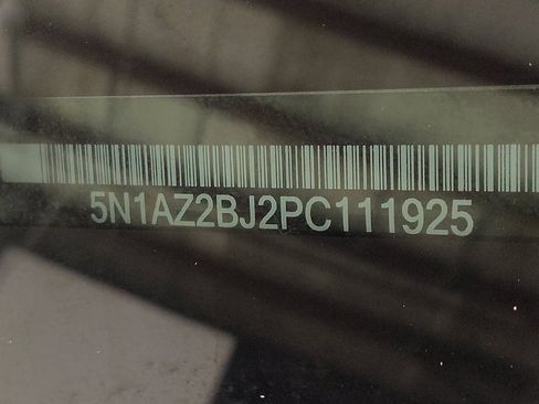 Used 2023 Nissan Murano SV FWD image 33