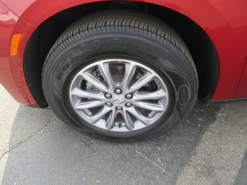 Certified 2023 Buick Enclave Essence FWD image 15