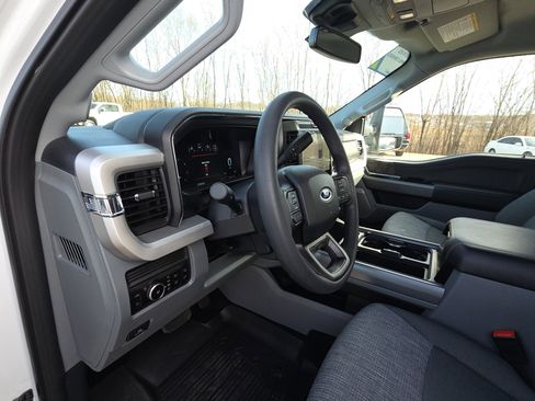 Used 2026 Ford F350 XLT w/ XLT Premium Package image 15