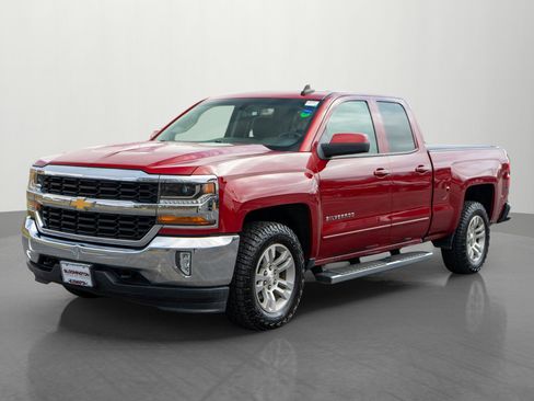 Used 2019 Chevrolet Silverado 1500 LT w/ All Star Edition image 3