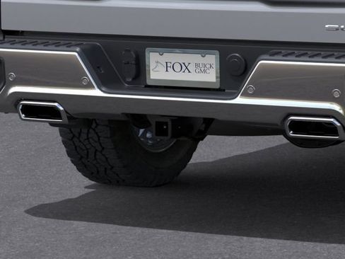 New 2026 GMC Sierra 1500 SLT AWD/4WD image 14