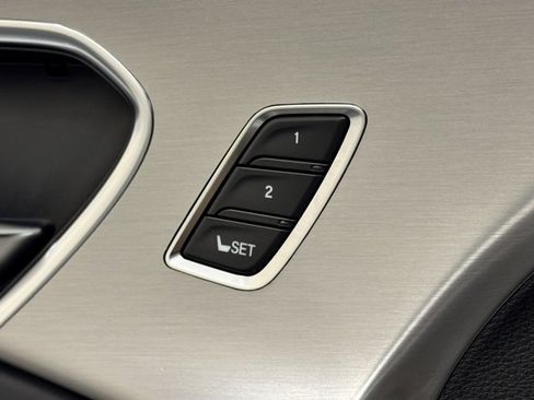 Used 2024 Acura RDX SH-AWD image 15