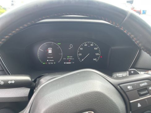 Used 2025 Honda CR-V Sport-L image 11