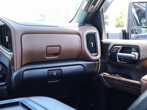 Used 2020 Chevrolet Silverado 2500 High Country AWD/4WD image 35