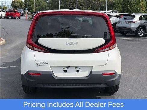 Used 2022 Kia Soul LX w/ Technology Package FWD image 6