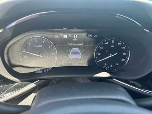 Used 2023 Buick Envision Avenir AWD/4WD image 18