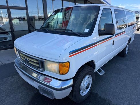 Used 2003 Ford E-350 and Econoline 350 XL image 1