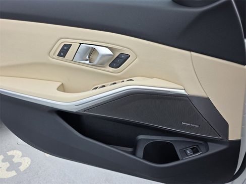 New 2026 BMW 330i Sedan w/ Premium Package image 18