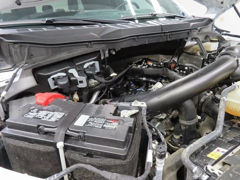 Used 2024 Ford F150 XLT w/ XLT Black Appearance Package image 25