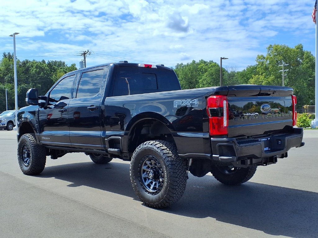 New 2026 Ford F350 Lariat w/ Black Appearance Package AWD/4WD image 7