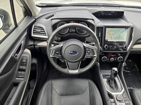 Certified 2023 Subaru Forester Limited AWD/4WD image 10