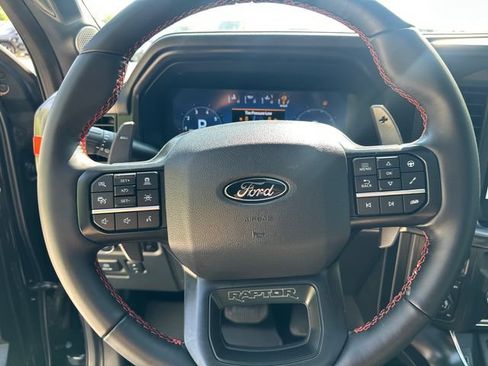 Used 2025 Ford F150 Raptor AWD/4WD image 30