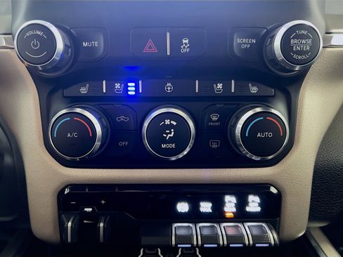 Used 2022 RAM 3500 Laramie image 11