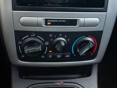 Used 2009 Chevrolet Cobalt LT FWD image 27