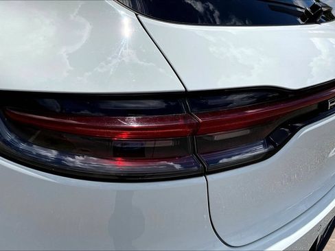 Used 2020 Porsche Macan S AWD/4WD image 23