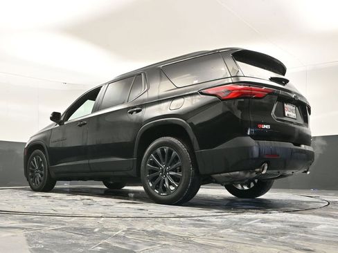 Used 2023 Chevrolet Traverse RS image 51