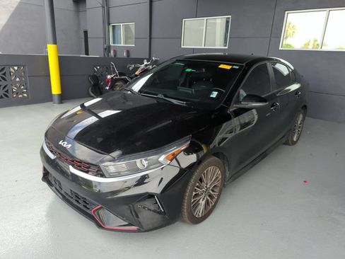 Used 2022 Kia Forte GT-Line w/ GT-Line Technology Package FWD image 5