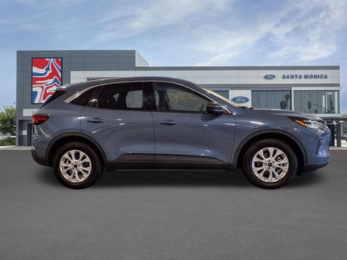 Certified 2023 Ford Escape Active FWD image 25