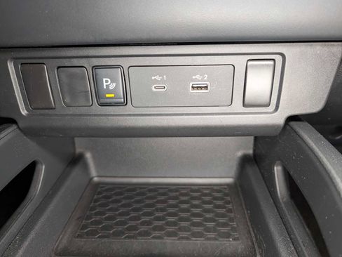 Used 2022 Nissan Frontier S w/ Technology Package image 25