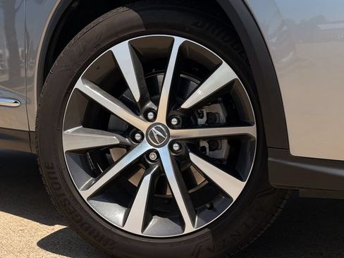 Certified 2025 Acura MDX FWD w/ Technology Package image 10