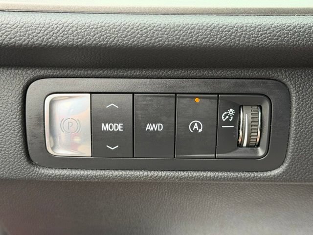 Certified 2024 Chevrolet Traverse LT AWD/4WD image 29