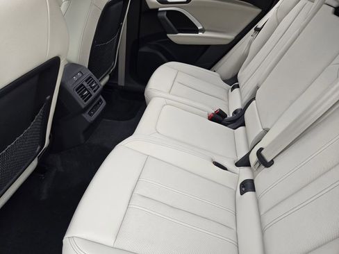 New 2025 Audi Q5 Prestige image 32