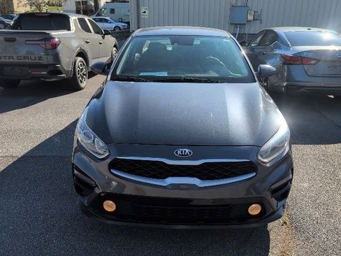 Used 2019 Kia Forte LXS image 2