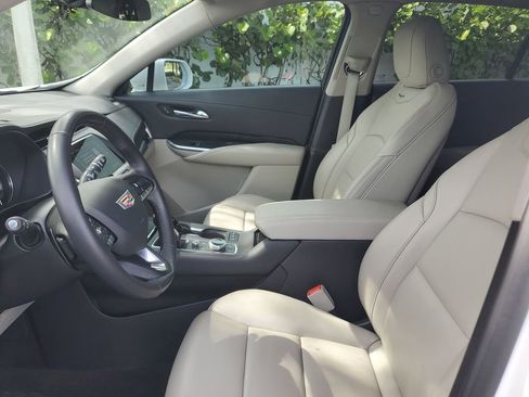 Used 2020 Cadillac XT4 Premium Luxury image 21