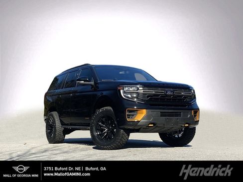 Used 2025 Ford Expedition Tremor image 1