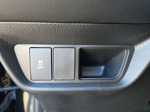 Used 2026 Honda HR-V EX-L image 23