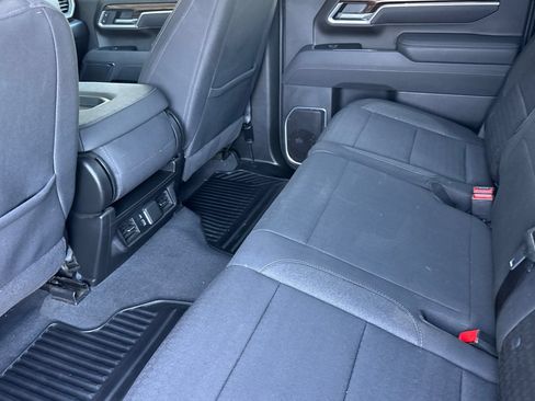 Used 2025 Chevrolet Silverado 2500 LT w/ Convenience Package AWD/4WD image 14