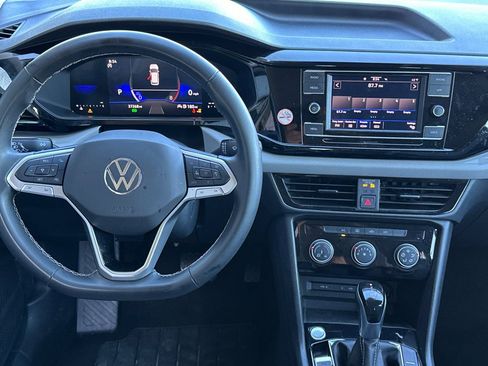 Used 2024 Volkswagen Taos S image 17