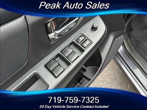 Used 2013 Subaru Impreza 2.0i Limited image 12