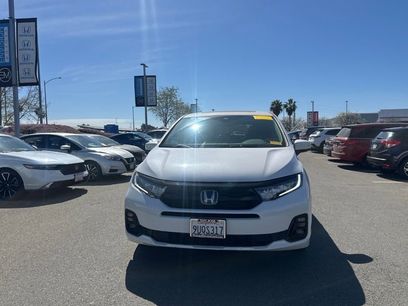 Used 2025 Honda Odyssey Elite