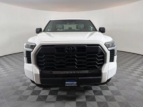 Used 2025 Toyota Tundra Limited AWD/4WD image 8
