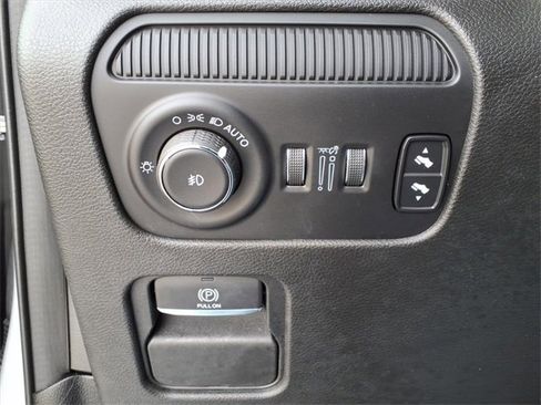 Used 2022 Jeep Wagoneer Series I image 15