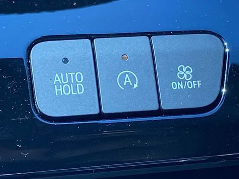 Certified 2025 Cadillac Escalade Sport Platinum w/ LPO, ONYX Package AWD/4WD image 40