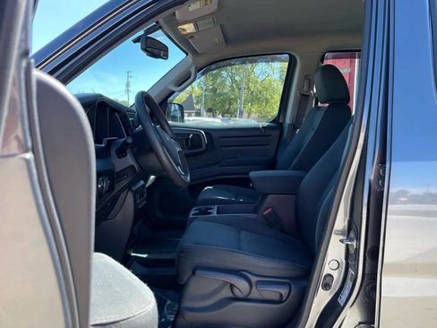 Used 2013 Honda Ridgeline RT image 13
