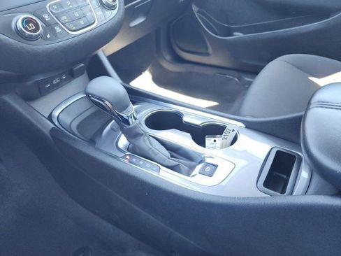 Used 2023 Chevrolet Malibu LT image 29