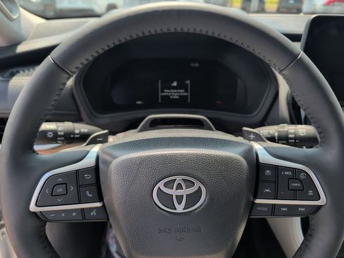 Certified 2025 Toyota Grand Highlander AWD image 23
