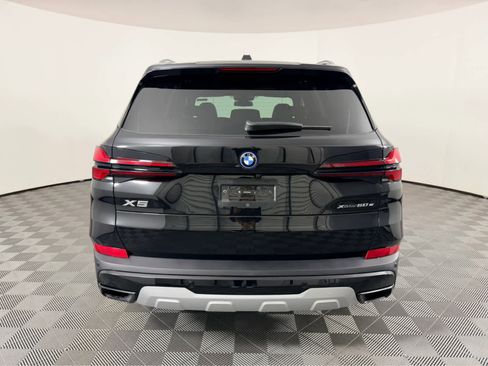New 2026 BMW X5 xDrive50e image 7