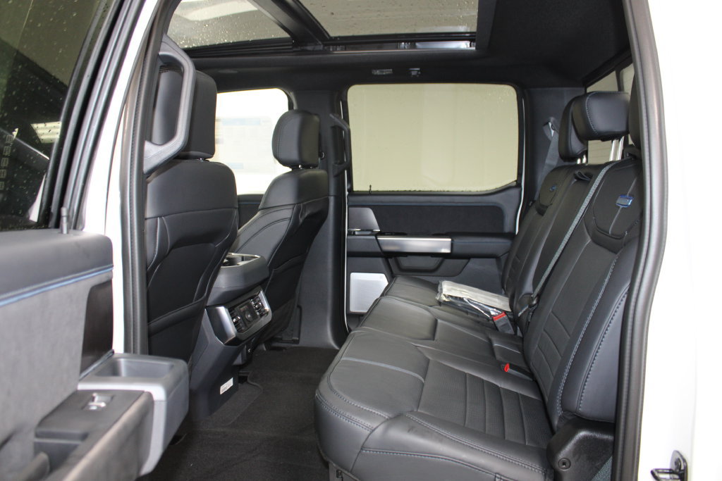 New 2026 Ford F250 Platinum AWD/4WD image 29