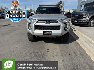 Used 2022 Toyota 4Runner SR5 Premium w/ 4Runner Black Package (TMS) AWD/4WD video 2