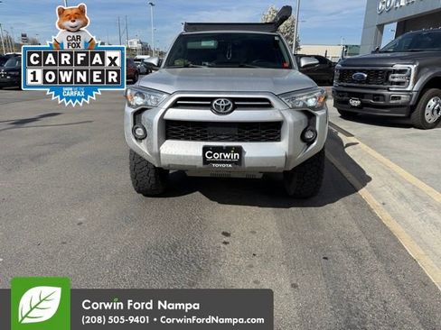 Used 2022 Toyota 4Runner SR5 Premium w/ 4Runner Black Package (TMS) AWD/4WD image 2