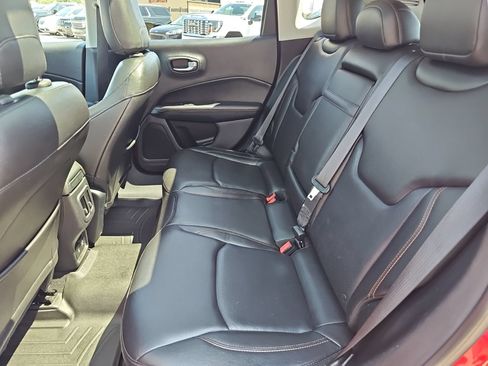Used 2018 Jeep Compass Limited w/ Navigation Group AWD/4WD image 22